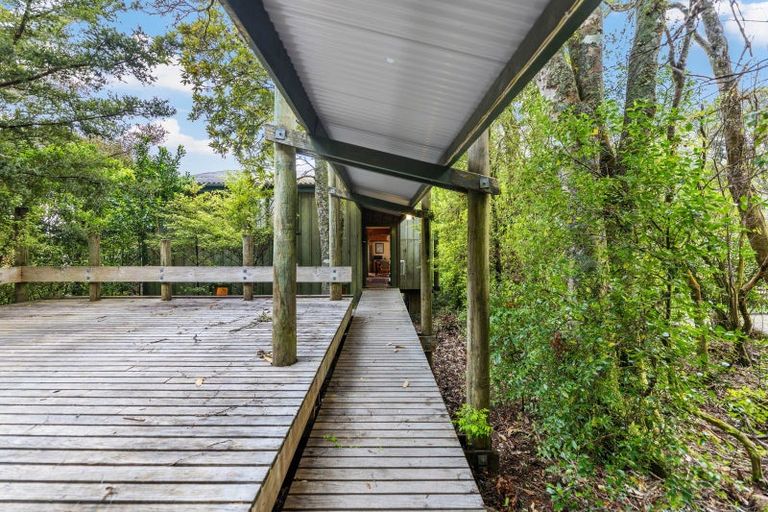 Photo of property in 24 Hauraki Terrace, Pukawa Bay, Turangi, 3381