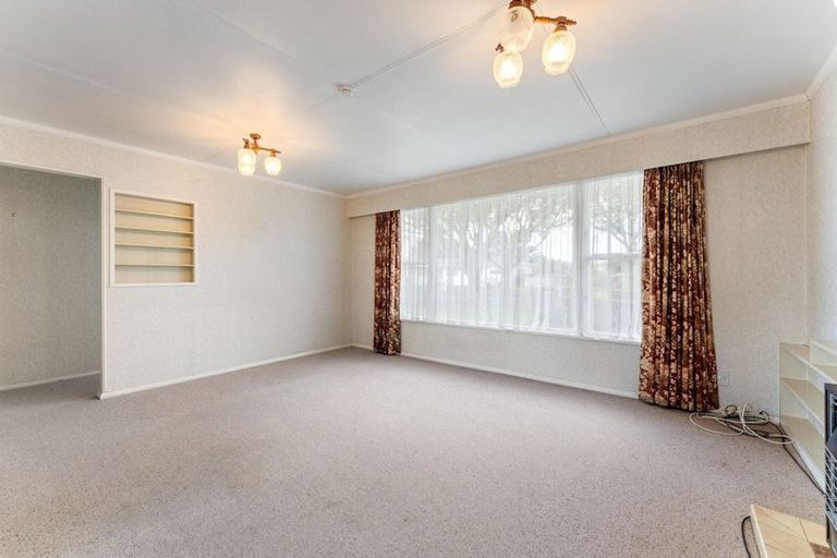 Photo of property in 80 Birmingham Street, Takaro, Palmerston North, 4412