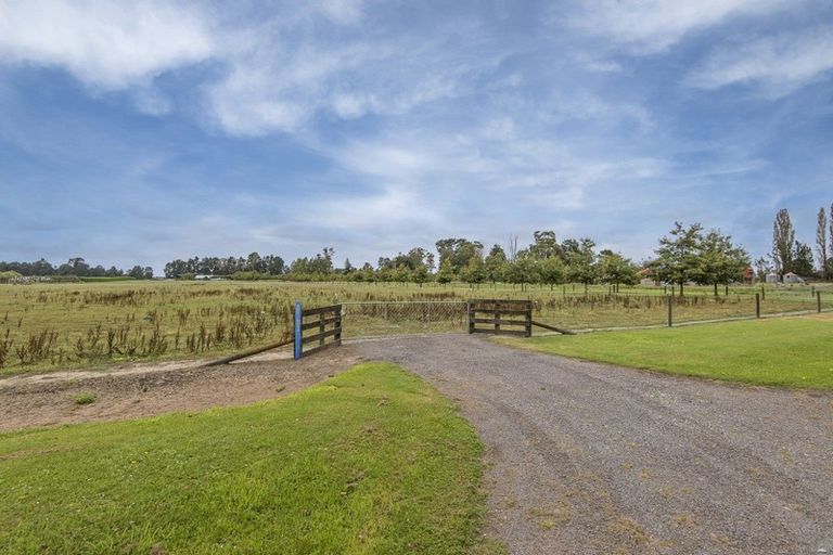 Photo of property in 520 Mclaughlins Road, Darfield, 7571