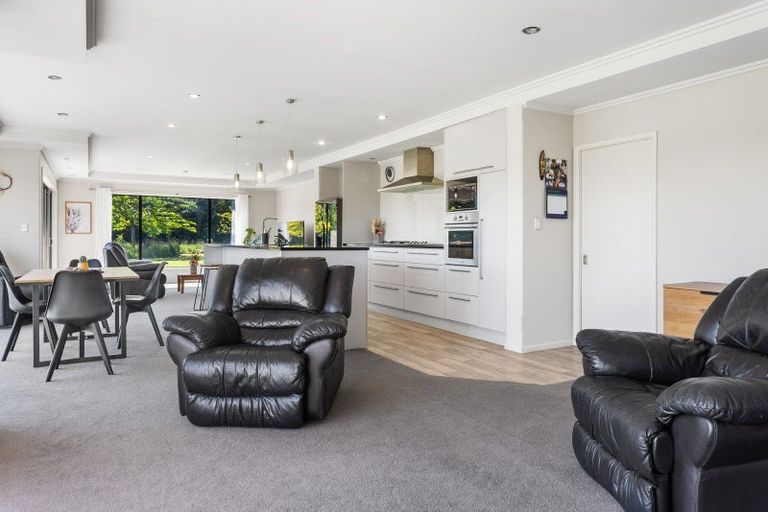 Photo of property in 53 Swamp Road, Loburn, Rangiora, 7472