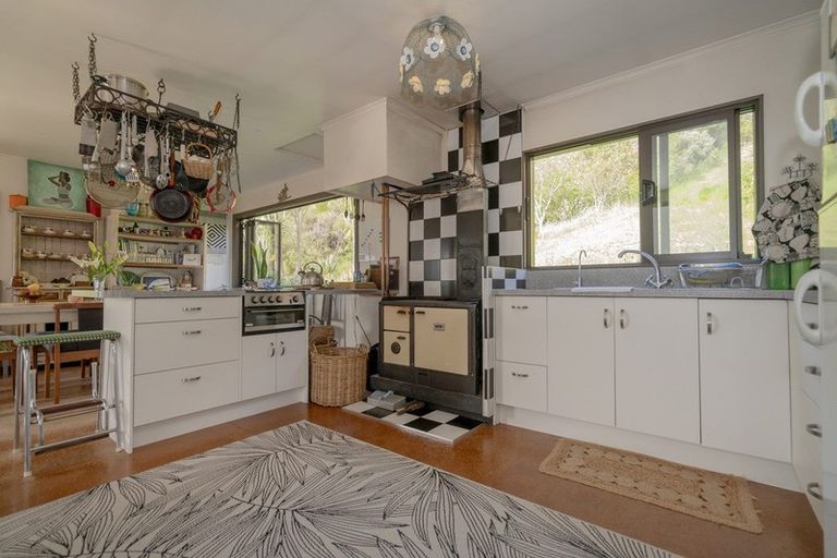 Photo of property in 595 Rangihau Road, Coroglen, Whitianga, 3591