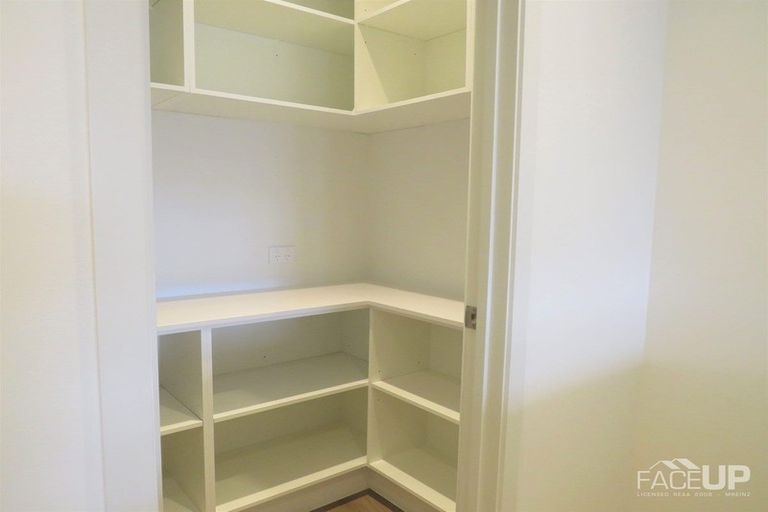 Photo of property in 28 Walter Merton Road, Hobsonville, Auckland, 0616