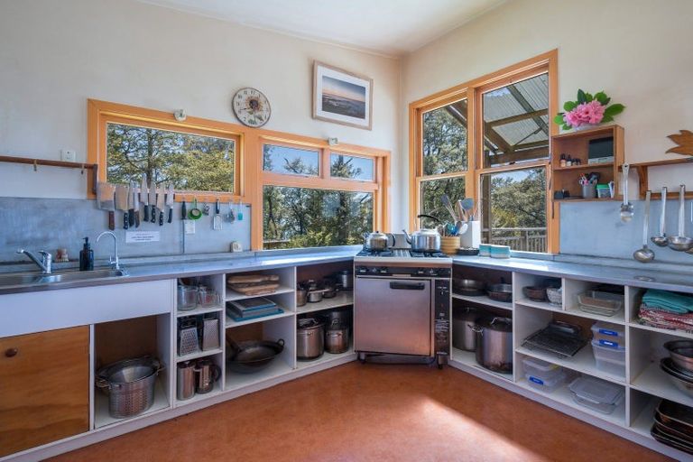 Photo of property in 727 Bird Road, Clifton, Takaka, 7183