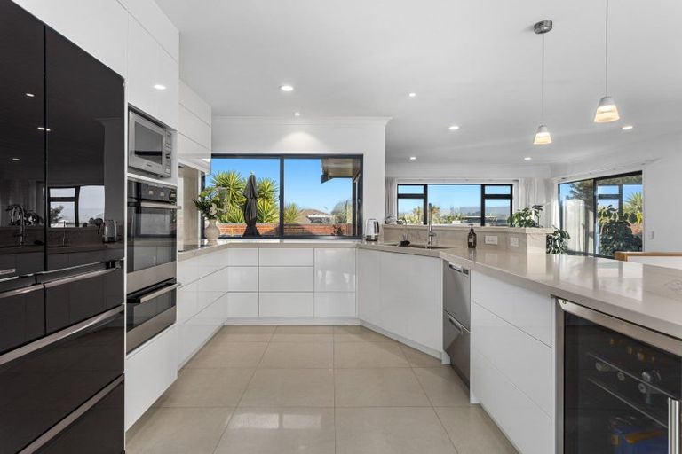 Photo of property in 10 Manuera Place, Ohope, 3121