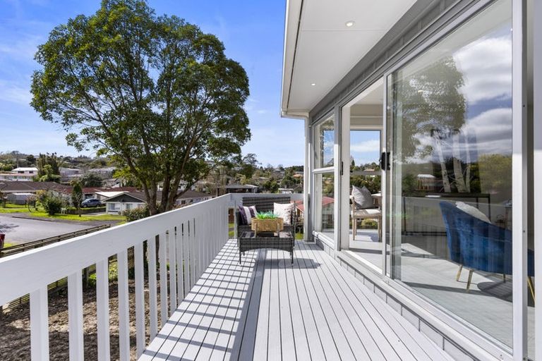 Photo of property in 9 Keldale Place, Forrest Hill, Auckland, 0620