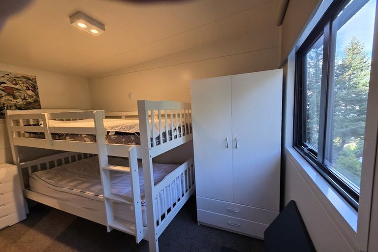 Photo of property in 26 Mackinnon Terrace, Sunshine Bay, Queenstown, 9300