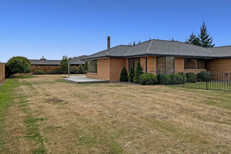 Photo of property in 2/1132 West Coast Road, West Melton, Christchurch, 7676