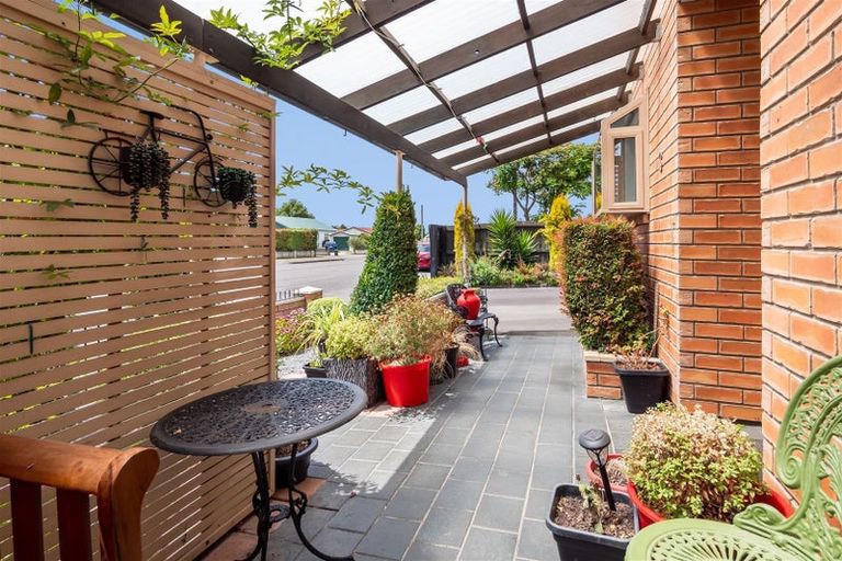 Photo of property in 3/39 Moffett Street, Islington, Christchurch, 8042