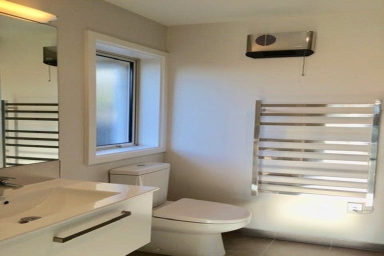 Photo of property in 60a Santa Rosa Avenue, Halswell, Christchurch, 8025