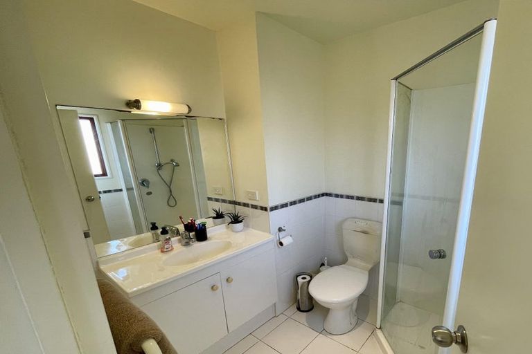 Photo of property in 33f Florence Avenue, Orewa, 0931