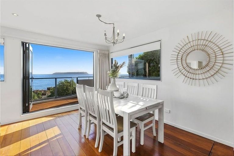 Photo of property in 30 Moana Road, Plimmerton, Porirua, 5026