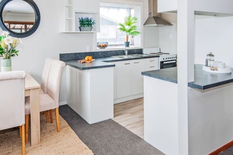 Photo of property in 5 Bermuda Drive, Hornby, Christchurch, 8042