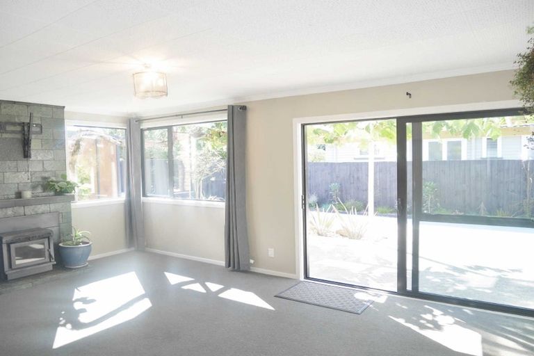 Photo of property in 10 Glencoe Street, Burnside, Christchurch, 8053