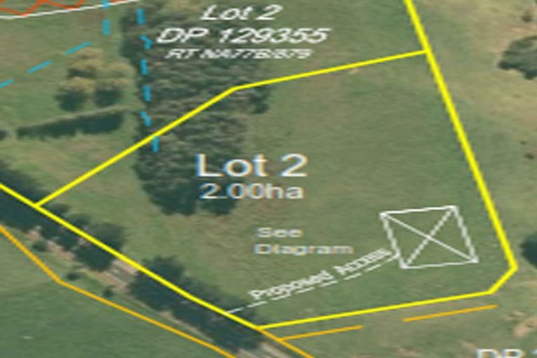 Photo of property in 3060 Kaipara Coast Highway, Glorit, 0984