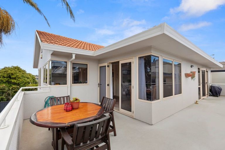 Photo of property in 130a Oceanbeach Road, Mount Maunganui, 3116