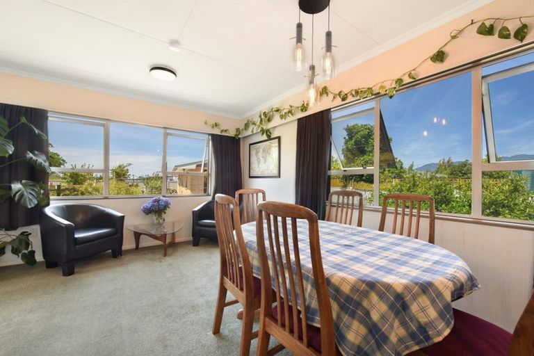 Photo of property in 48 Waimea West Road, Brightwater, 7022