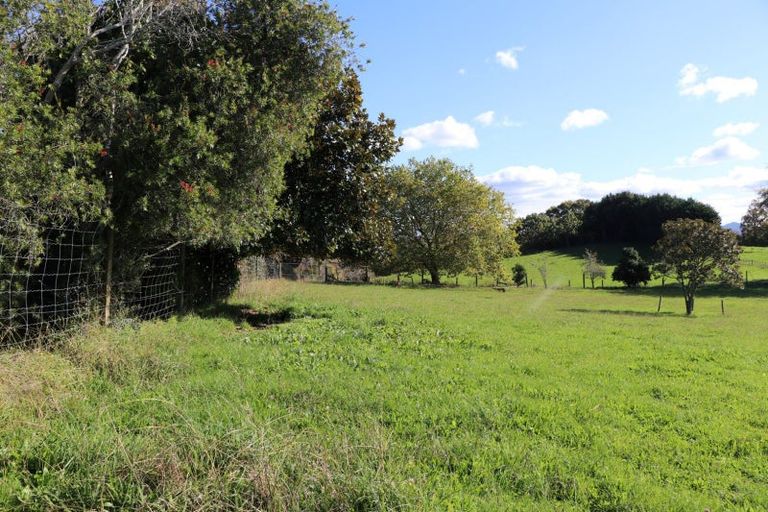 Photo of property in 2220 Kakaramea Road, Ngahinapouri, Hamilton, 3290