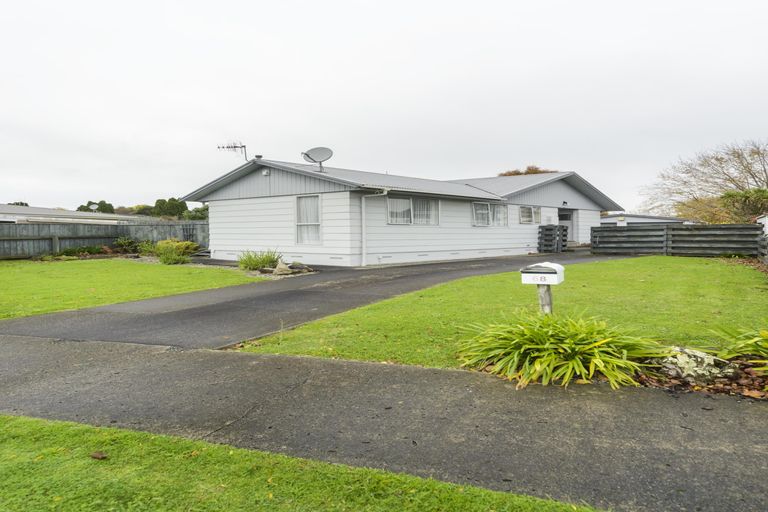 Photo of property in 68 Carter Crescent, Awapuni, Palmerston North, 4412