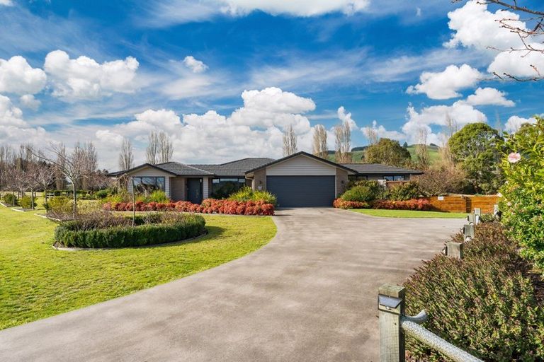 Photo of property in 12/500 Kinloch Road, Kinloch, Taupo, 3377