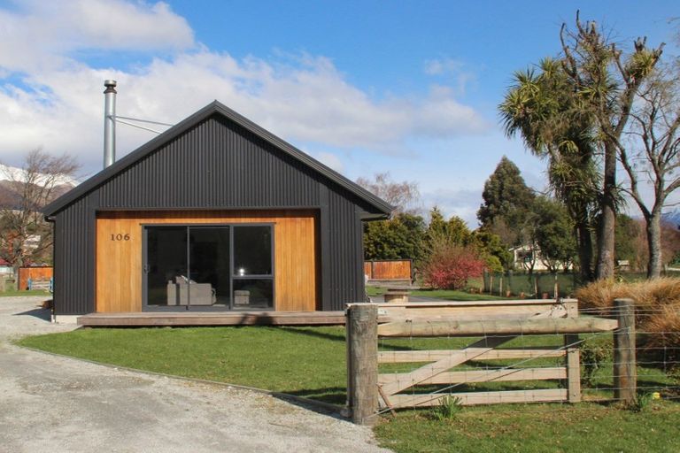 Photo of property in 106 Mull Street, Glenorchy, 9372