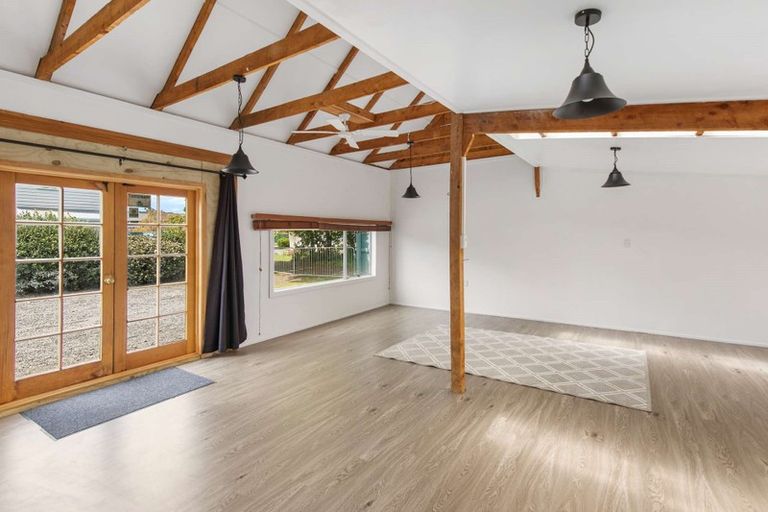 Photo of property in 15 Daniell Street, Bulls, 4818