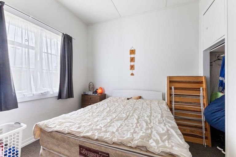 Photo of property in 4 Preston Street, Eltham, 4322