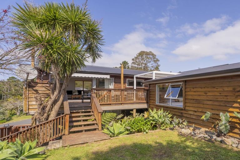 Photo of property in 53 Windsor Drive, Tairua, 3508