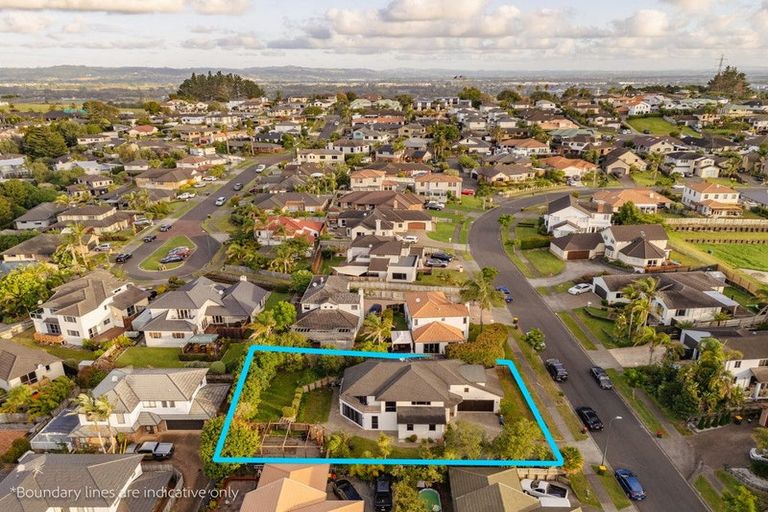 Photo of property in 81 Mt Lebanon Crescent, The Gardens, Auckland, 2105