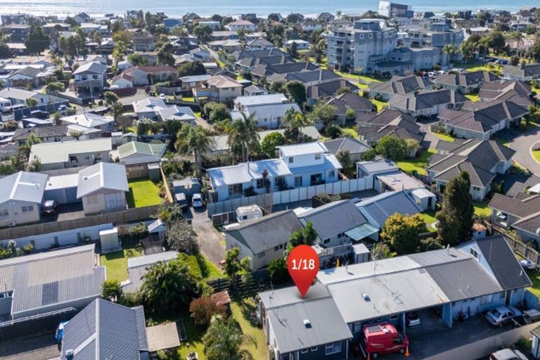 Photo of property in 1/18 Gobray Crescent, Mount Maunganui, 3116