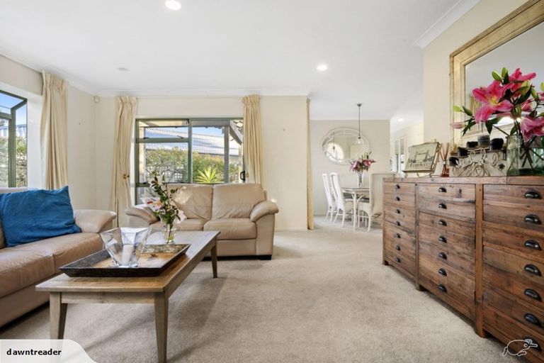 Photo of property in 3/89 Litten Road, Cockle Bay, Auckland, 2014