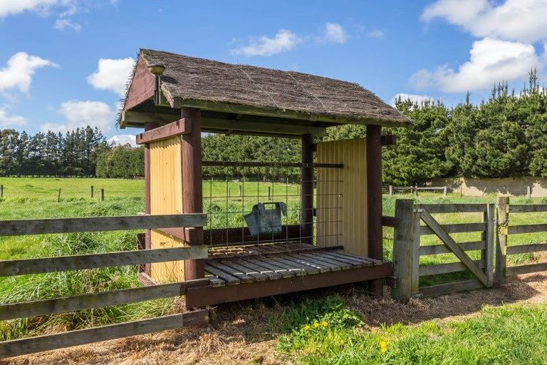 Photo of property in 1621 West Coast Road, Kirwee, Christchurch, 7671