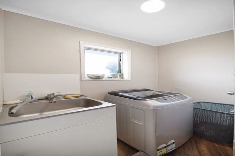 Photo of property in 3 Ilford Crescent, Mangere, Auckland, 2022