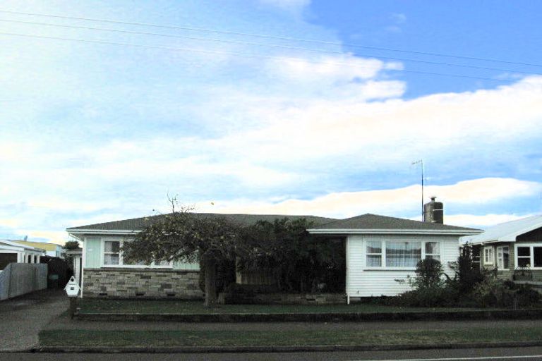 Photo of property in 76 Wycliffe Street, Onekawa, Napier, 4110