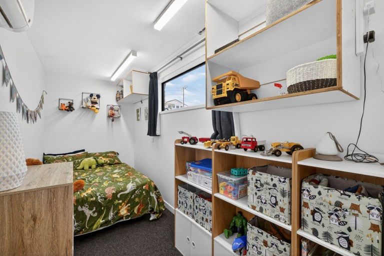 Photo of property in 8 Motiti Road, Papamoa Beach, Papamoa, 3118