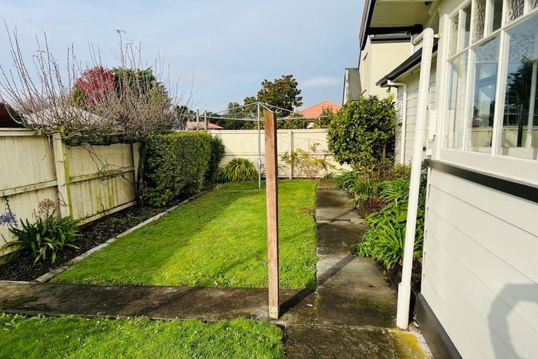 Photo of property in 53 Peverel Street, Riccarton, Christchurch, 8041