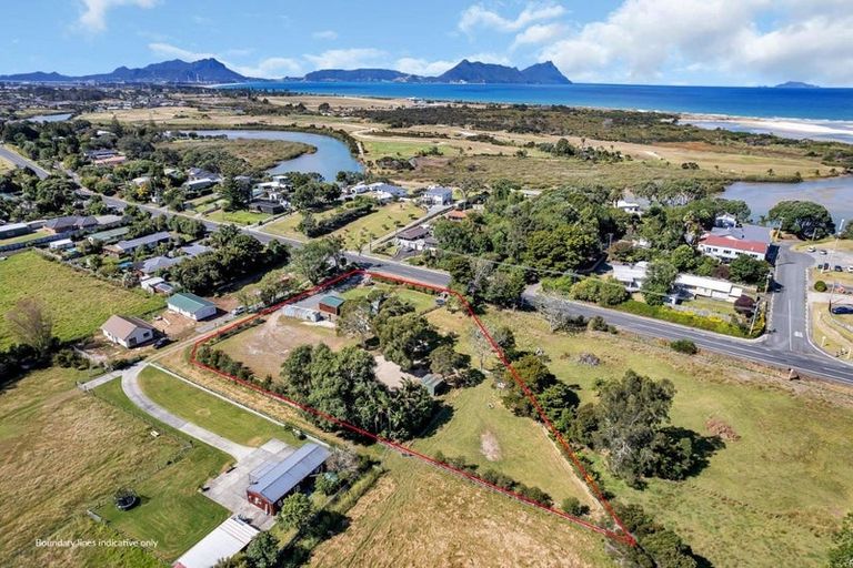 Photo of property in 63 Marsden Point Road, Ruakaka, 0116