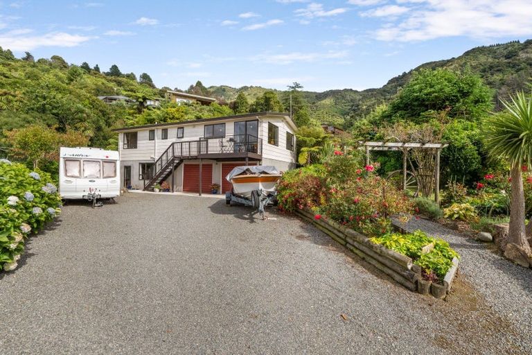 Photo of property in 5 Okiwa Place, Anakiwa, Picton, 7281