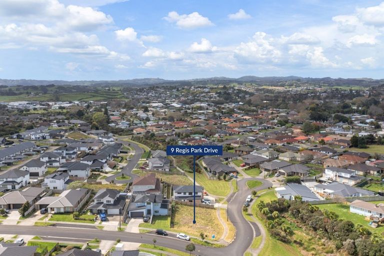 Photo of property in 9 Regis Park Drive, Pukekohe, 2120