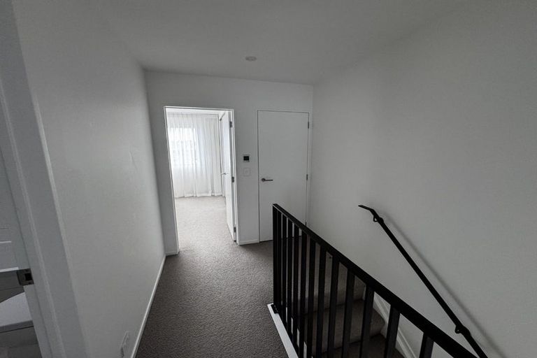Photo of property in 10 Kawe Marie Lane, Takanini, 2112
