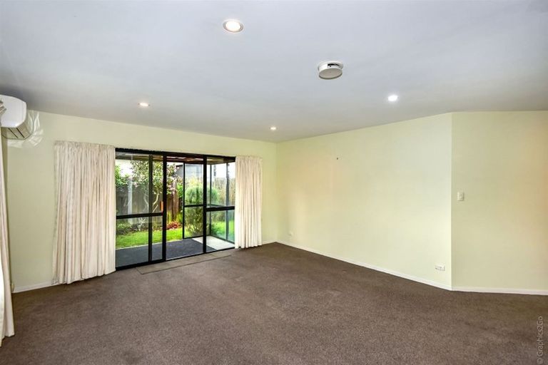 Photo of property in 1/6 Chardale Street, Avondale, Christchurch, 8061