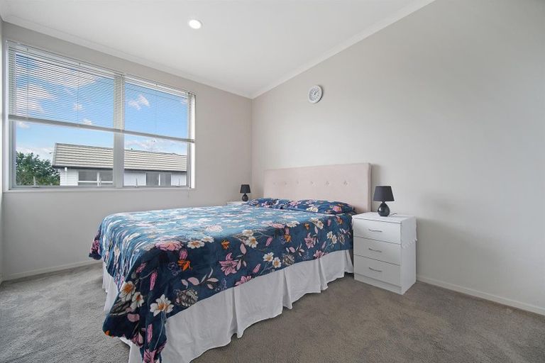 Photo of property in 26 Willow Camp Road, Takanini, 2112
