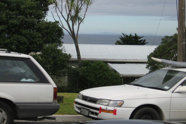 Photo of property in 17 Wonderview Road, Leigh, 0985