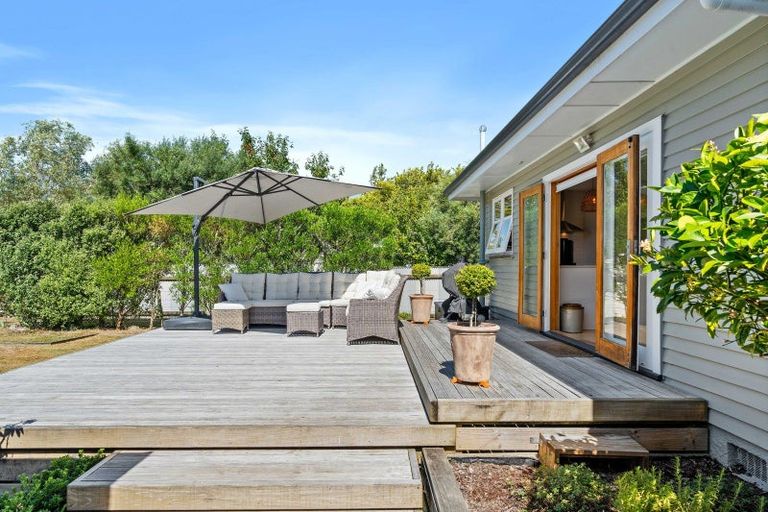 Photo of property in 67 Kuratawhiti Street, Greytown, 5712