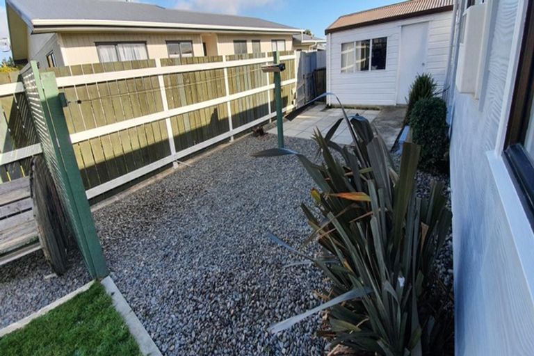Photo of property in 10 Skye Street, Levin, 5510