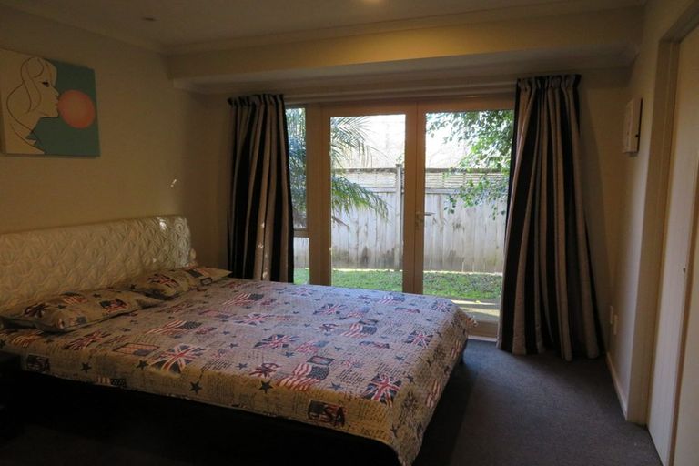 Photo of property in 15 Oakway Drive, Schnapper Rock, Auckland, 0632