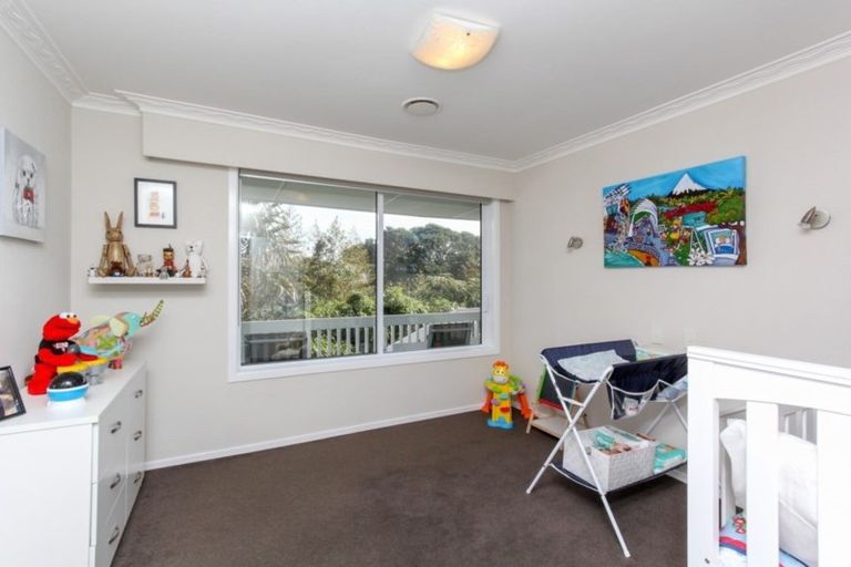 Photo of property in 423 Devon Street East, Strandon, New Plymouth, 4312
