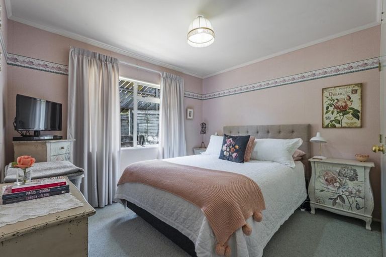 Photo of property in 35 Cromwell Drive, Fitzroy, Hamilton, 3206