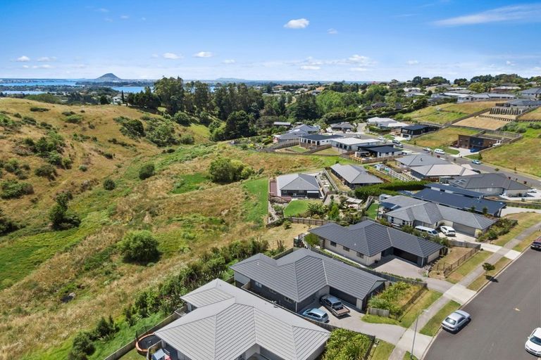 Photo of property in 138 Ballintoy Park Drive, Welcome Bay, Tauranga, 3175