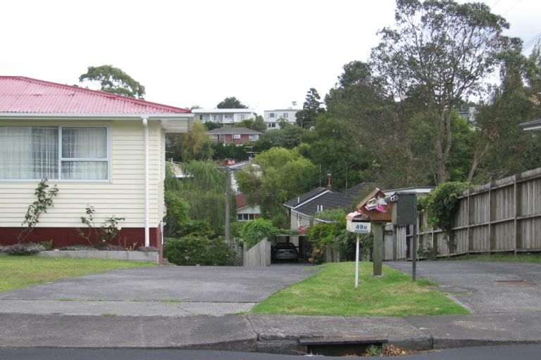 Photo of property in 1/49 Selwyn Crescent, Forrest Hill, Auckland, 0620