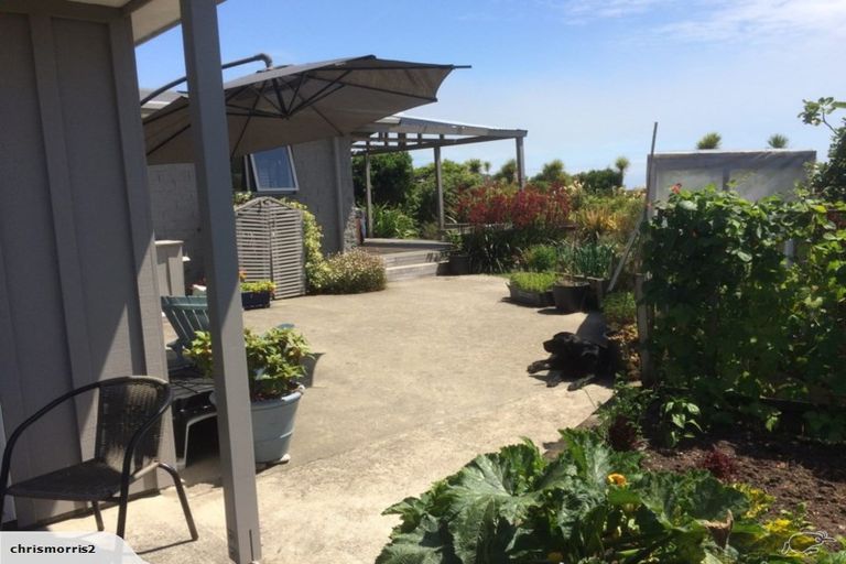 Photo of property in 5 Powell Place, Charleston, Cape Foulwind, 7892